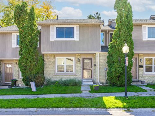 28-120 Falconer Dr, Mississauga, ON, L5N1P5 | Card Image