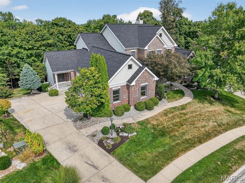 229 Toussaint Landing Dr, Dardenne Prairie, MO, 63368-7582 | Card Image