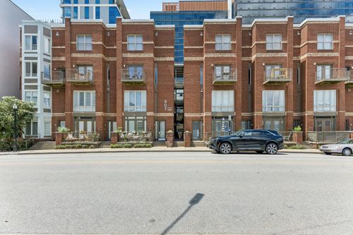 408-807 18th Ave S, Nashville, TN, 37203 | Card Image