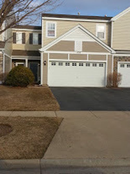 0-1530 Glacier Trl, Carpentersville, IL, 60110-1200 | Card Image