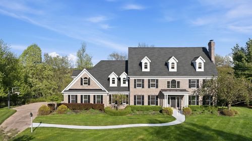 5005 Old Orchard Ln, Gibsonia, PA, 15044-6077 | Card Image