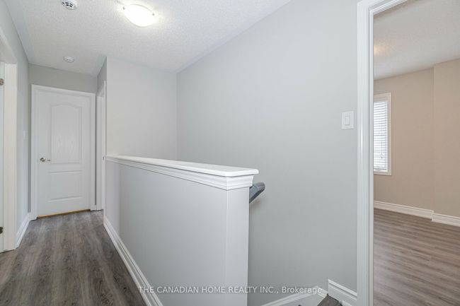 920 Mctrach Cres, House attached with 3 bedrooms, 3 bathrooms and 1 parking in Milton ON | Image 21