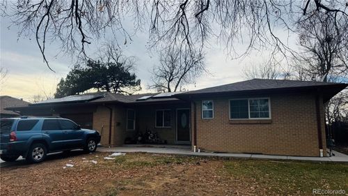 1041 Kingston St, Aurora, CO, 80010-4109 | Card Image