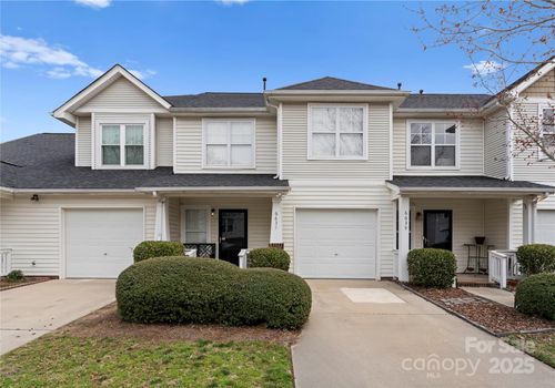 6635 Vlosi Dr, Charlotte, NC, 28226-4028 | Card Image