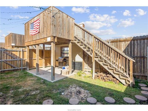 4311 Commando Trl, College Station, TX, 77845-4397 | Card Image