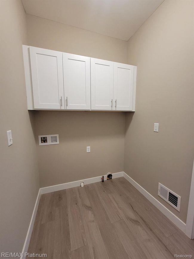 7452 Skylar Ct, House other with 3 bedrooms, 2 bathrooms and null parking in Swartz Creek MI | Image 15
