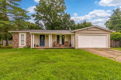 615 S Emerald Ln, Carbondale, IL, 62901-2144 | Card Image
