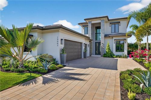 19062 Via Messina Way, MIROMAR LAKES, FL, 33913-0086 | Card Image
