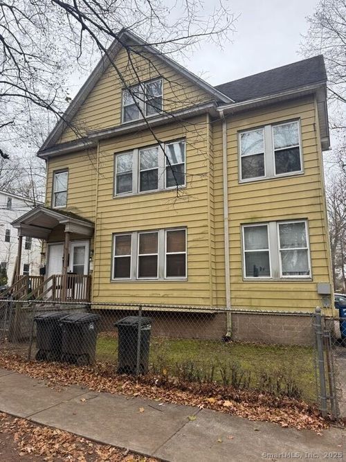 40 Harding Pl, New Haven, CT, 06511-1712 | Card Image