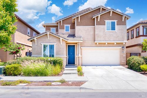 5540 Kenneth Pl, Rohnert Park, CA, 94928-5052 | Card Image