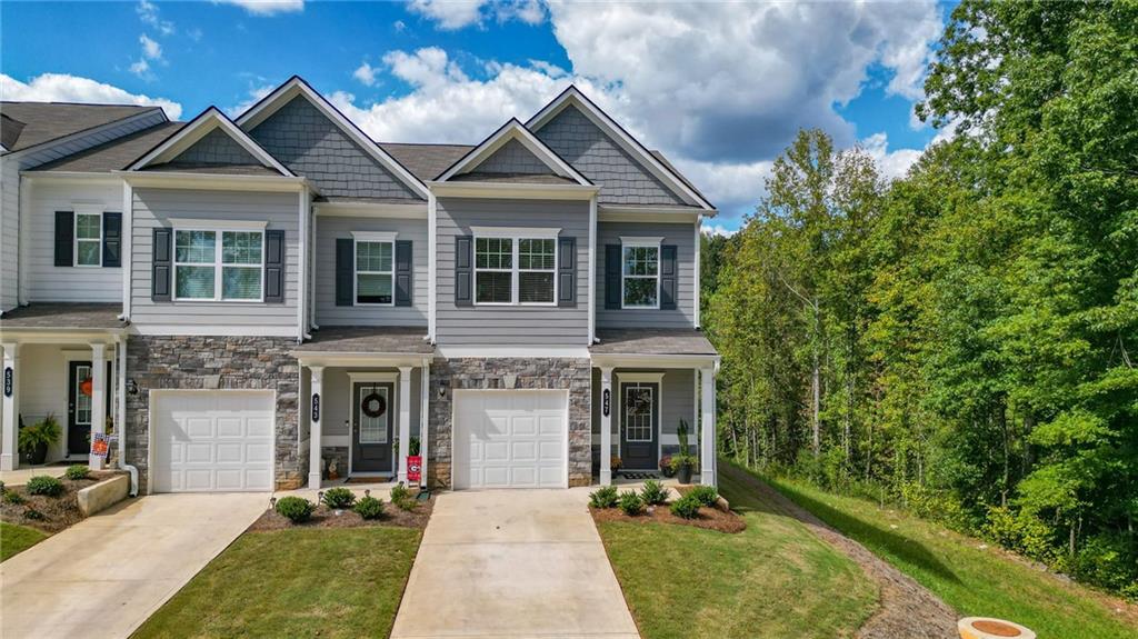 Ryan Ct, Ball Ground, GA 30107