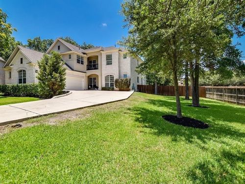 207 Crosswind Ct, Cedar Park, TX, 78613-7685 | Card Image