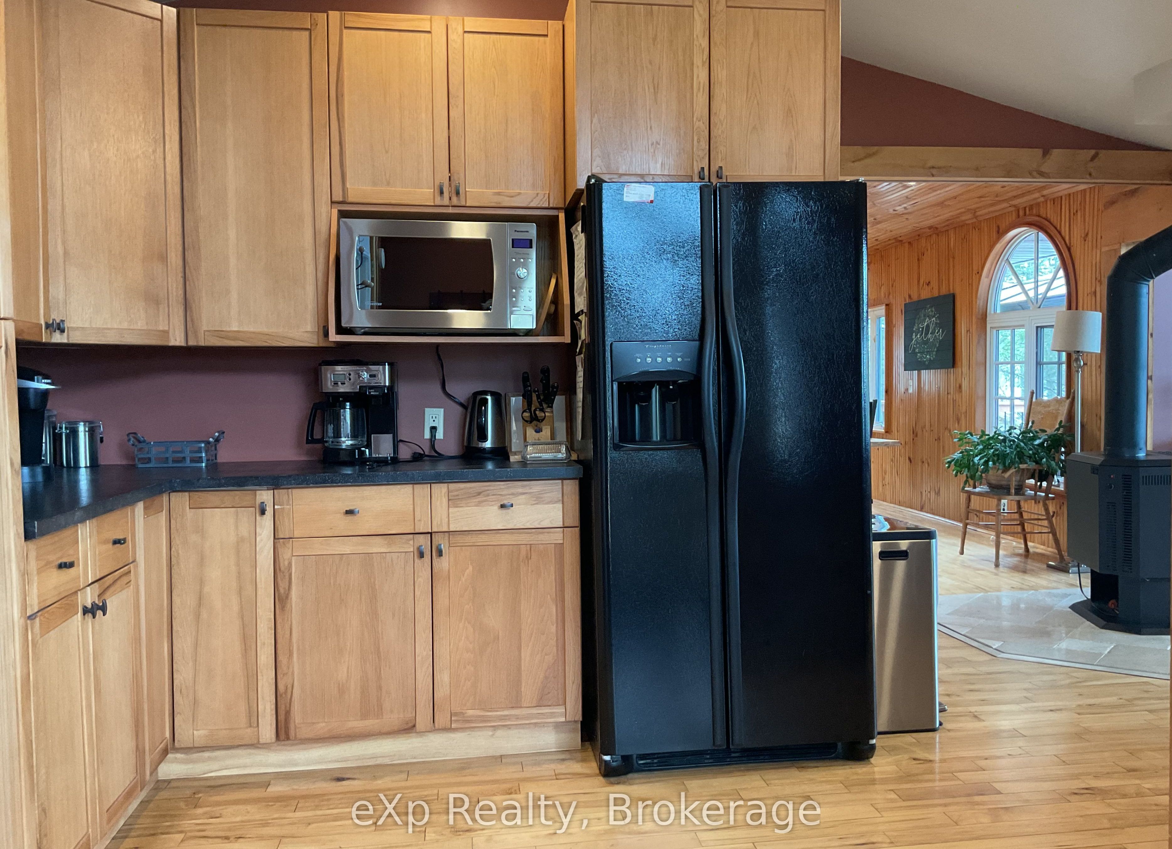 Residential in Parry Sound Remote Area 3