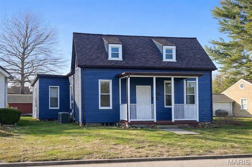 1631 N Church St, Belleville, IL, 62221-4922 | Card Image