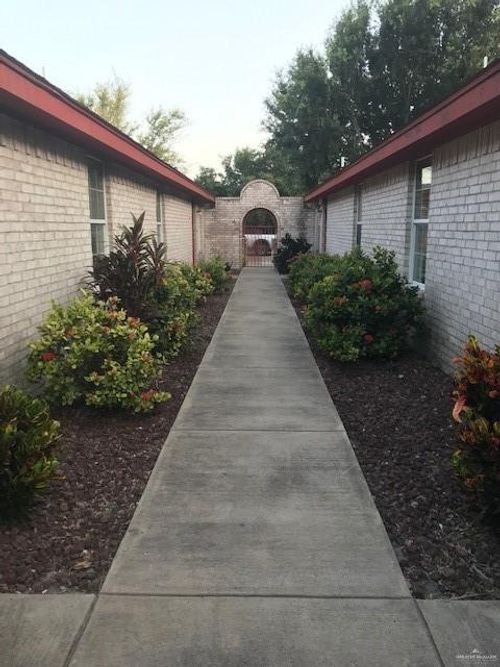 apt-4-2213 Candlelight Ln, Edinburg, TX, 78541-4435 | Card Image
