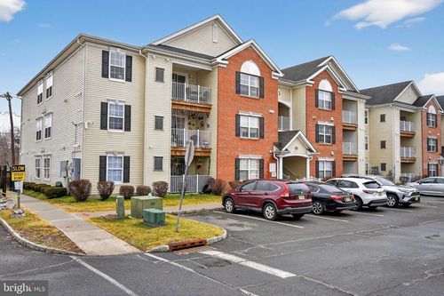 1332 Fernwood Court, New Brunswick, NJ, 08901 | Card Image