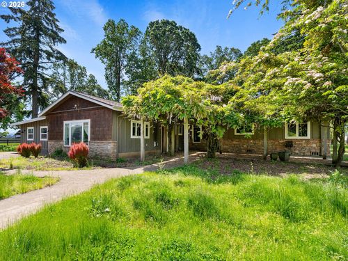 32300 S Ona Way, Molalla, OR, 97038-9215 | Card Image