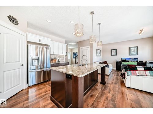 16520 136 St Nw, Edmonton, AB, T6V0G8 | Card Image