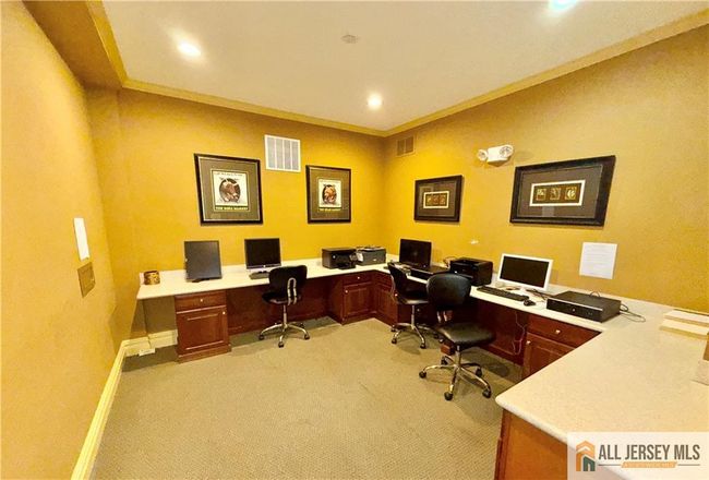 APT-211 - 540 Cranbury Rd, Townhouse with 1 bedrooms, 1 bathrooms and null parking in East Brunswick NJ | Image 23