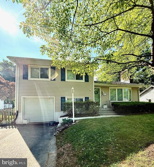 13 Wainwright Dr, ANNAPOLIS, MD, 21401-2210 | Card Image