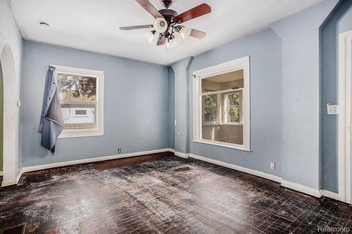 431 22nd St N, Springfield, MI, 49037-7859 | Card Image