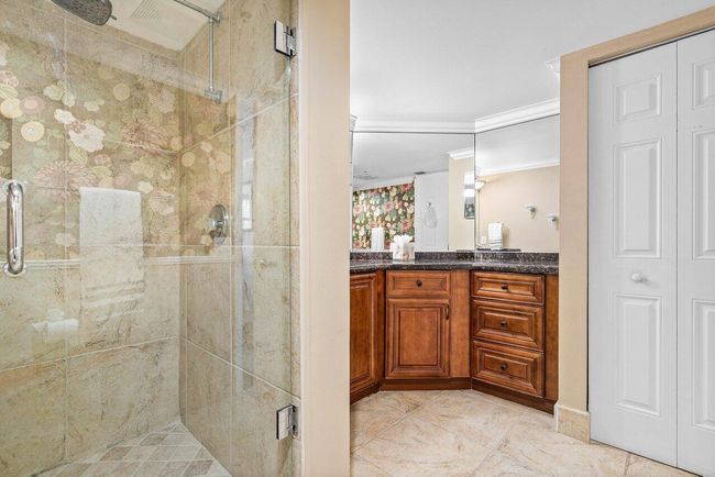 APT-201 - 3606 S Ocean Blvd, Condo with 3 bedrooms, 2 bathrooms and null parking in Highland Beach FL | Image 20