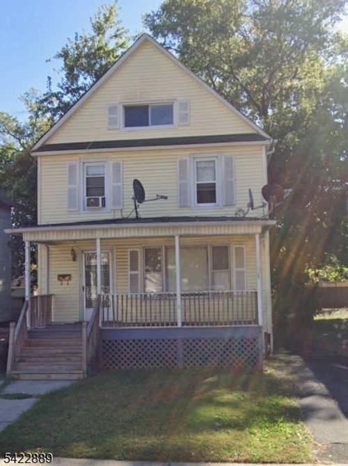 711 W 4th St, Plainfield, NJ, 07060-2008 | Card Image