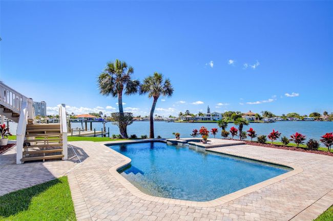 5913 Bali Way N, House other with 5 bedrooms, 3 bathrooms and null parking in St Pete Beach FL | Image 8