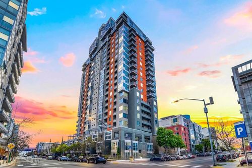 unit-1706-300 W Beech St, San Diego, CA, 92101-8451 | Card Image