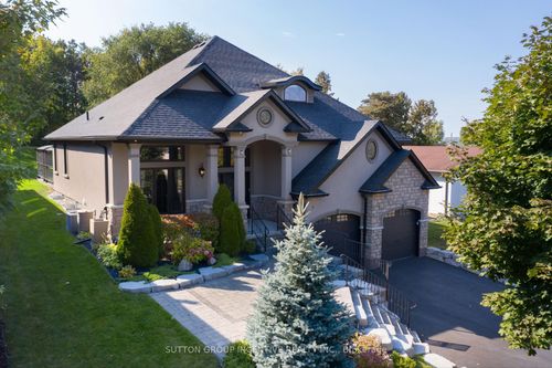 4 Snowshoe Trail, Barrie, ON, L4N7Z1 | Card Image