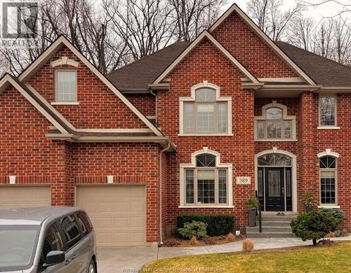 389 Bel Air Circle, Lakeshore, ON, N8N5H4 | Card Image