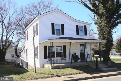 308 Washington Ave, COLONIAL BEACH, VA, 22443-2236 | Card Image