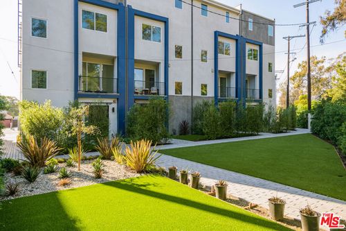 5851 Westside Crossing Lane, Los Angeles, CA, 90034 | Card Image