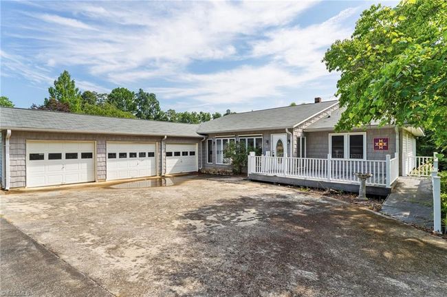 1805 Garner Rd, House other with 3 bedrooms, 2 bathrooms and null parking in Yadkinville NC | Image 6