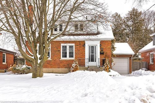62 Brentwood Ave, Kitchener, ON, N2H2C8 | Card Image
