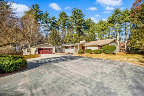 453 Route 101, Bedford, NH, 03110-5034 | Card Image