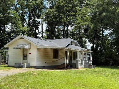 2443 Old Cornelia Hwy, Gainesville, GA, 30507-7853 | Card Image