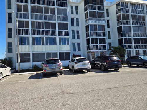 103-4908 38th Way S, ST PETERSBURG, FL, 33711-4842 | Card Image