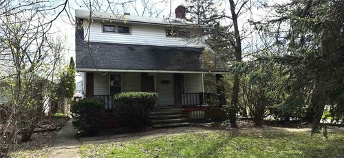 1811 S Green Road, South Euclid, OH, 44121 | Card Image