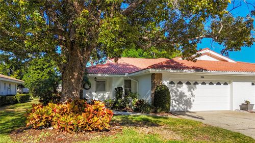 5611 Garden Lakes Dr, BRADENTON, FL, 34203-7220 | Card Image