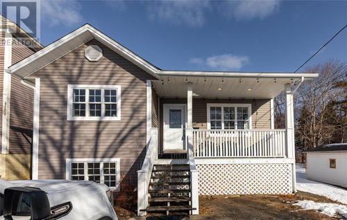 15 Boggy Hall Place, St. John's, NL, A1E2E4 | Card Image