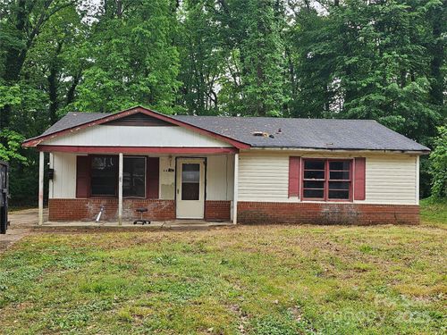 4406 Valeview Ln, Charlotte, NC, 28269-4440 | Card Image