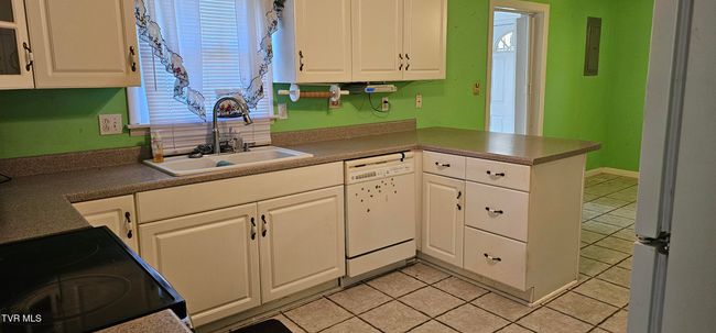 20286 Shadowood Cir, House other with 4 bedrooms, 1 bathrooms and null parking in Meadowview VA | Image 10