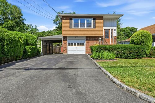 69 Valentine Ave, Huntington, NY, 11743-4963 | Card Image