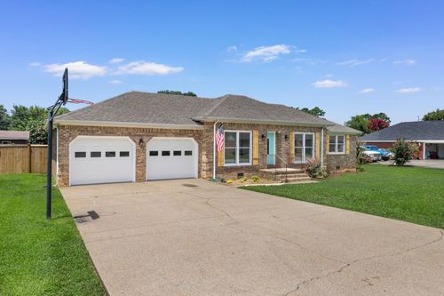 306 Madison Ave, Muscle Shoals, AL, 35661-1675 | Card Image