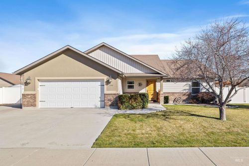 330 Arrowhead Path, Twin Falls, ID, 83301-5386 | Card Image
