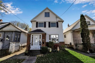 2211 Linwood Avenue, House other with 3 bedrooms, 2 bathrooms and null parking in Niagara Falls NY | Image 1