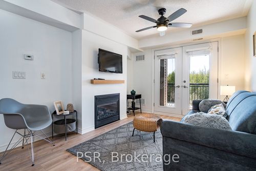 204-8 Brandy Lane Dr, Collingwood, ON, L9Y0X4 | Card Image