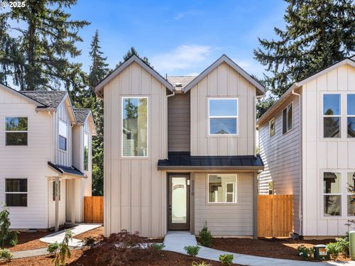 3270 Se 115th Ave, Portland, OR, 97266-1710 | Card Image