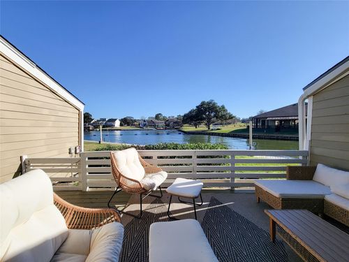 10 April Point Dr S, Montgomery, TX, 77356 | Card Image